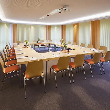 ホテル Panoramahotel Berghof バイアースブロン