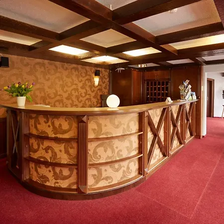 Panoramahotel Berghof ホテル 3*