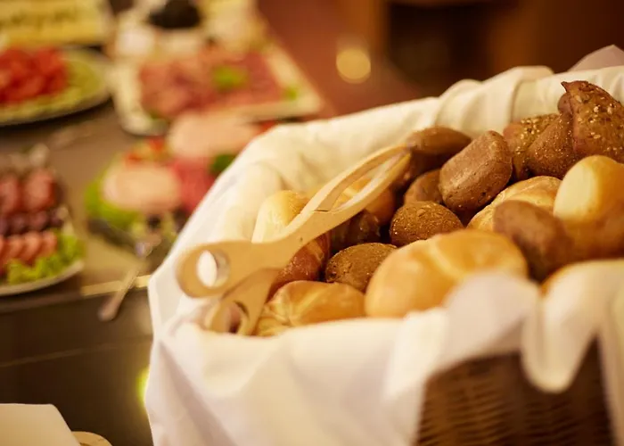 Panoramahotel Berghof 酒店 3*